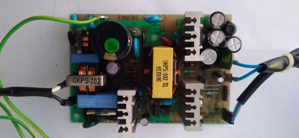 sISTEMA ELÉCTRICO C. ZEISS AXIOSTAR PLUS